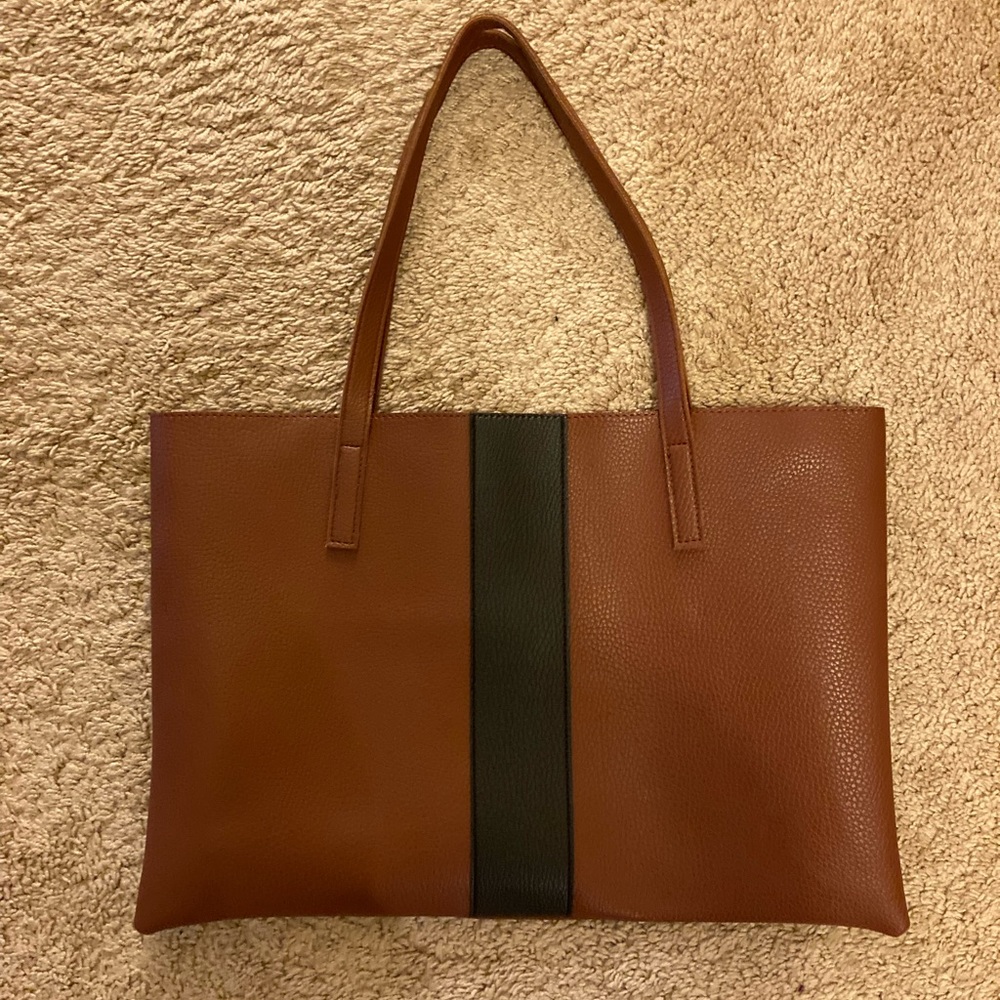 Vince Camuto purse